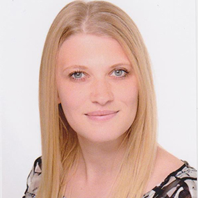 Dr Christina Schmidt